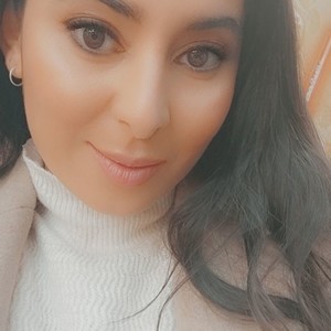 Maya - Prof de maths - Paris