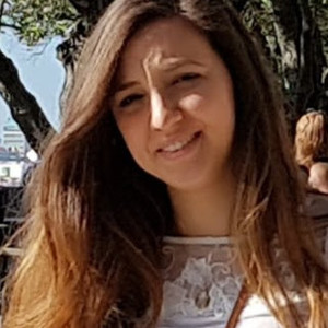 Khadidja - Prof de maths - Antibes