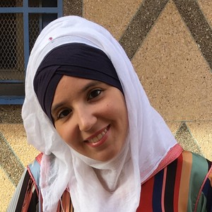 Latifa - Prof de maths - Moissy-Cramayel