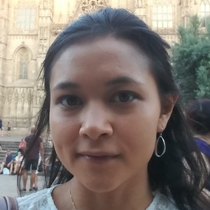Alexandra - Prof de maths - Arles