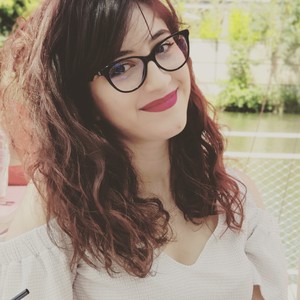 Hasnae - Prof de maths - La Rochelle