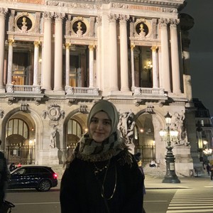 Aybuke - Prof de français - Melun