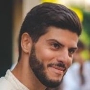 Julien - Prof d'initiation informatique - Villeurbanne
