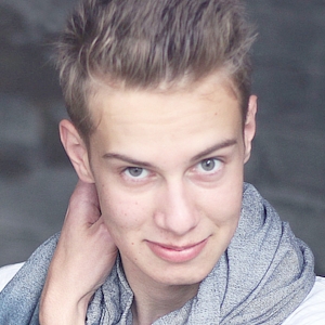Hugo - Prof d'initiation informatique - Roubaix