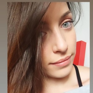 Capucine - Prof de natation synchronisée - Créteil