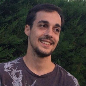 Evan - Prof d'initiation informatique - Bègles