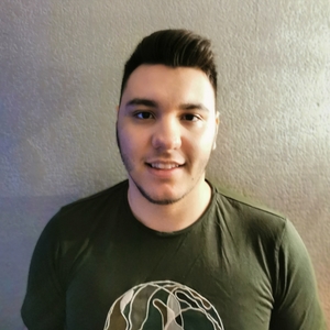 Diego - Prof d'initiation informatique - Marseille