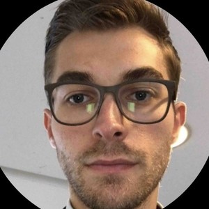 Romain - Prof de droit constitutionnel - Saint-Nabord