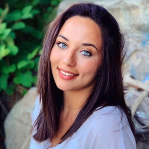 Laurine - Prof d'aide aux devoirs - Seraing