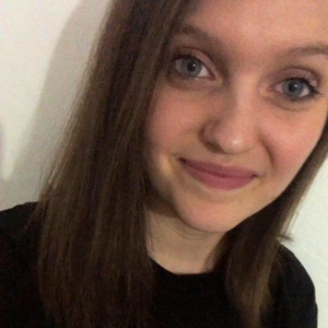 Ophelie - Prof d'aide aux devoirs - Charleroi