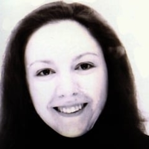 SALIMA - Prof d'anglais - Selles-sur-Cher