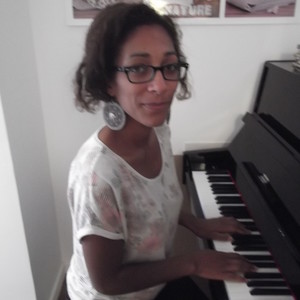 Isis - Prof de piano - Carbon-Blanc