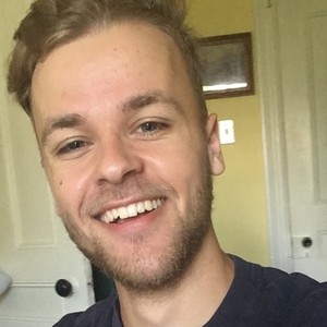 Adam - Prof de biologie - Ottawa