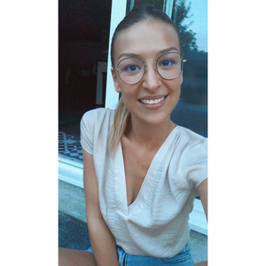 Diana - Prof de maquillage - Liffré