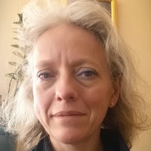 Isabelle - Prof de développement personnel - Saint-Désir