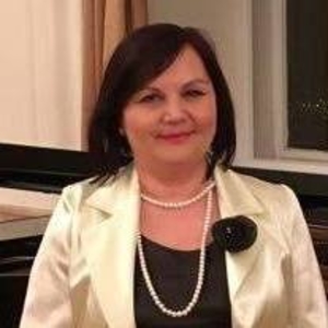Ilona - Prof d'italien - 