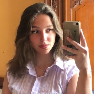 Margot - Prof de biologie - 
