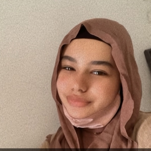 Dounia - Prof de maths - Latresne