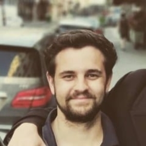 Alexandre - Prof d'aide à la rédaction de cv - lettre de motivation - Cannes