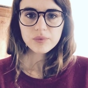 Raphaële - Prof de droit pénal - Paris