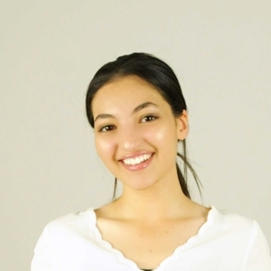 Assia - Prof de maths - Saint-Mard