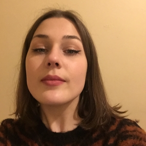 Chloé - Prof de graphisme - Lyon
