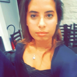 Anissa - Prof d'aide aux devoirs - Paris