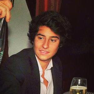 Sacha - Prof d'initiation informatique - Puteaux