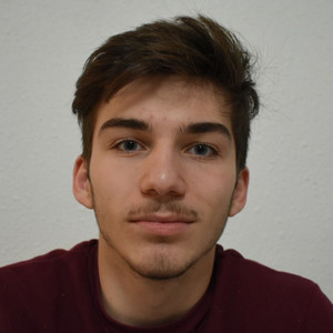 Lucas - Prof de physique - Lyon