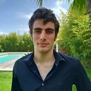 Lucas - Prof de préparation bac scientifique - La Crau