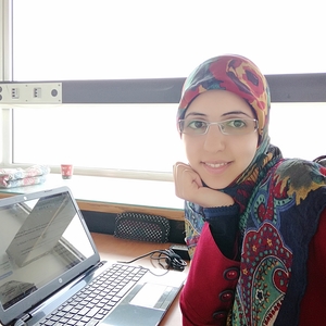 Ahlam - Prof de maths - Rennes