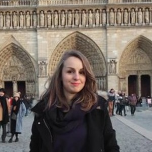 Meriem - Prof de biologie - Valenton