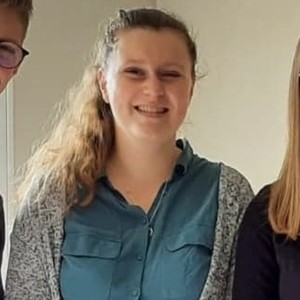 Louise - Prof d'histoire - L'Herbergement