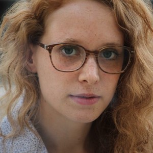 Léonore - Prof d'économie - Bagnolet