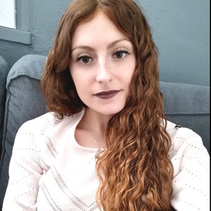 Laura - Prof de maths - Aigues-Vives
