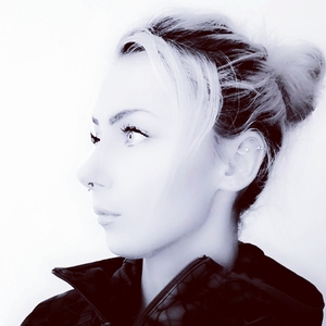 Oksana - Prof de SVT - Amblainville