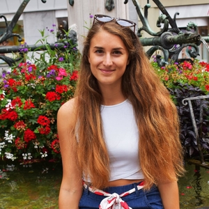Stellina - Prof de physique - chimie - Seloncourt