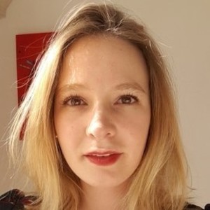 Manon - Prof d'expression orale - allemand - La Rochelle