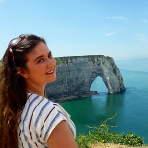 Yasmine - Prof de maths - Gentilly