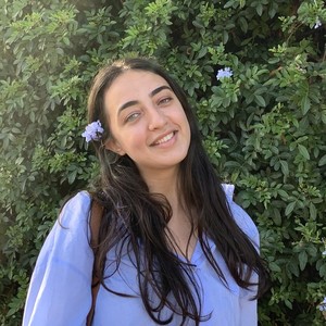 Loubna - Prof de maths - Paris