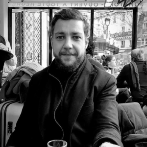 Sacha - Prof de bureautique - Paris