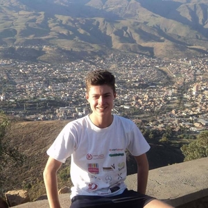 Nathan - Prof de maths - Grâce-Hollogne