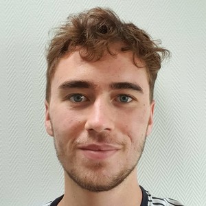 Charles - Prof de développement personnel - Paris