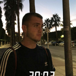 Evan - Prof d'aide aux devoirs - Pommeret
