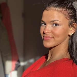 Yasmine - Prof d'aide aux devoirs - Aubervilliers