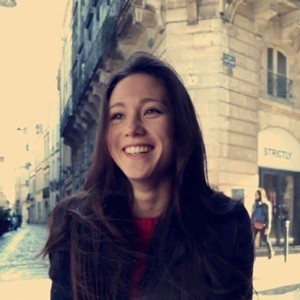 Aline - Prof d'arts plastiques - Talence