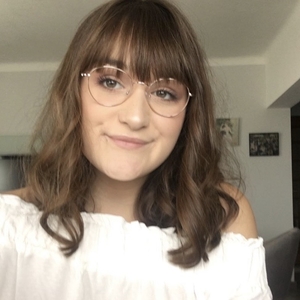 Clara - Prof de français - Istres