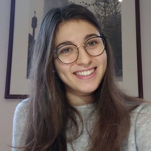 Nina - Prof de maths - Paris