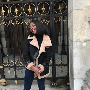 Coralie - Prof de maths - Sartrouville