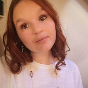 Chloé - Prof d'aide aux devoirs - Estoublon
